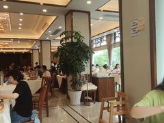 大堂-怡园饭店-餐厅(四望亭店)