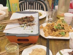 -范二妹独特烧烤夜宵城(宜宾总店)