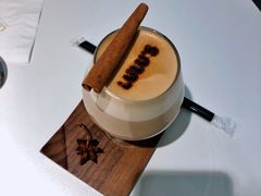-露露家咖啡店