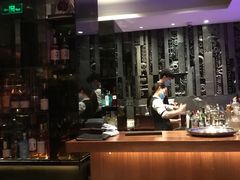 -广州柏悦酒店·悦吧·顶楼露天酒吧