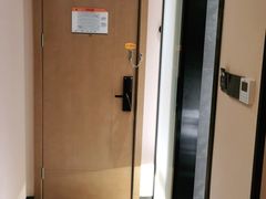 -IU酒店(广州白云站百信广场店)