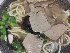 -点蹄擂椒猪脚饭(天虹汇一城店)