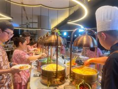 -涨巢·潮玩水疗局