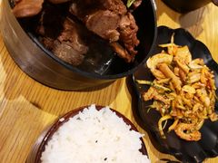 -半亩良田排骨米饭(西城红场店)