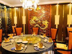 -御龙阁海鲜酒楼