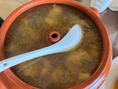 -湖泉水云间餐厅·弥勒地道菜(B座店)