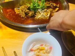 -大众跷脚牛肉馆·非遗传承单位(峨眉山店)