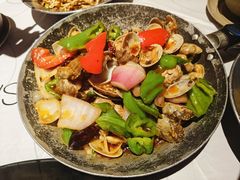 -巴厘龙虾·榜首油焖大虾(音乐学院·沿江酒馆店)