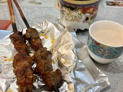 红柳烤肉-汗腾格里·风味餐厅(新疆驻京办店)
