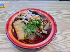 -刘二姐襄阳牛肉面(鸟巢店)