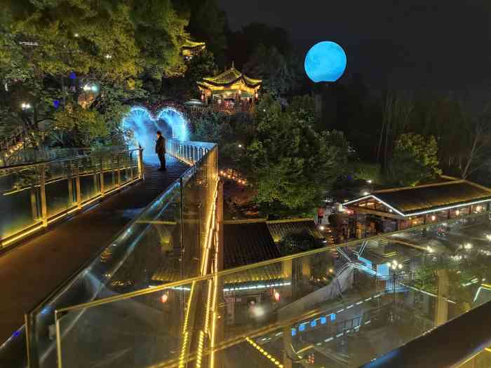 巴倒烫重庆陆派火锅(南山总店)-"重庆同学组织来玩,见识一下重庆人民