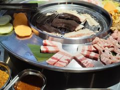 -哈哈碳都·牛肋条无限自助烤肉(宝龙店)