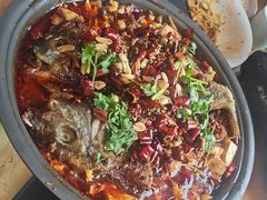 -严记小天府酸菜鱼(西四路店)