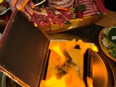 -梦山水日本烧肉(五四广场店)