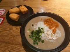 鱼糊粉配油条-汪爹爹武汉牛三鲜(朝外大街店)