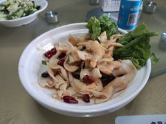 -崴海渔村(虹梅路店)