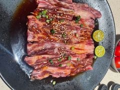 -Ant 蚂蚁洞烤肉·大营地(上海静安大悦城店)