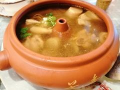 汽锅鸡-小厨子私房菜·云南美食店
