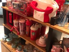 零售区-星巴克(福州万象九宜城分店)