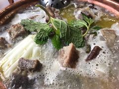 腊排骨火锅-银同牦牛肉火锅