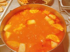 -尚尚仙·酸汤猪手·猪肚鸡火锅(华联万柳购物中心店)