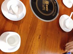 餐桌-大家烤羊庄·聚餐团建·谢师宴·生日派对(南山店)