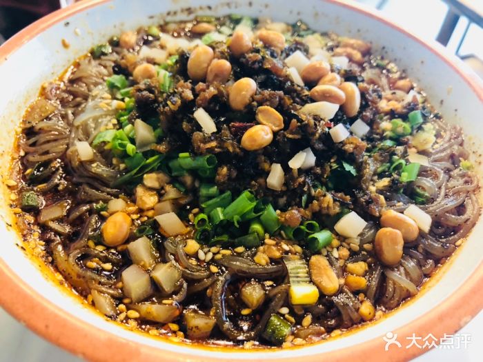 牛鲜苼牛肚串串香(顺义艾迪城店)牛肉酸辣粉图片 - 第349张