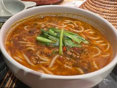 小锅米线-云海肴云南菜·蒸汽石锅鱼(青岛万象城店)