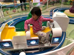 -莫莉幻想儿童乐园(北京丰台永旺店)