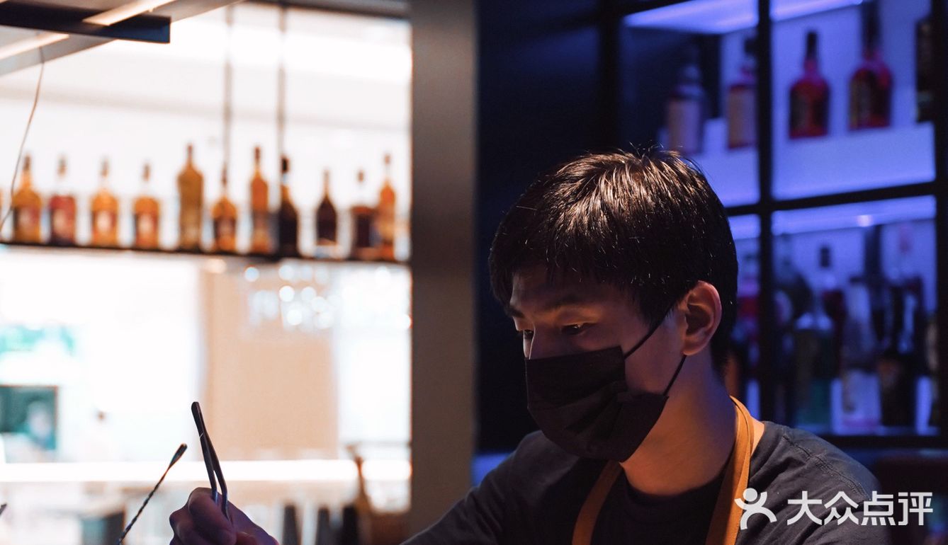 亲爱的，你来看看这间餐厅 是我喜欢的模样