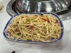 -崔记老东北传奇铁锅炖(横店总店)