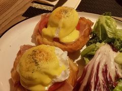 -Common Table · Brunch & Coffee