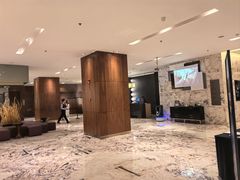 -上海漕河泾万丽酒店