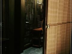 -余欢领鲜火锅(新街口店)