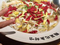 -太二酸菜鱼(菱角湖万达店)