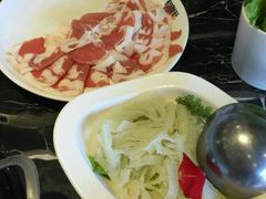 -何鲜菇火锅(大营盘店)