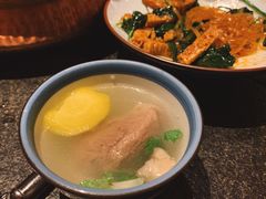 滩羊手抓肉-丝路金桃·新疆菜(徐汇店)