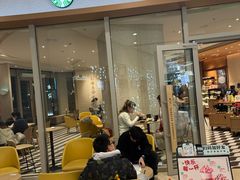 -星巴克臻选(莘庄仲盛店)