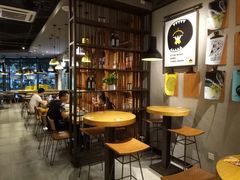 -乐凯撒披萨(东方新世界店)