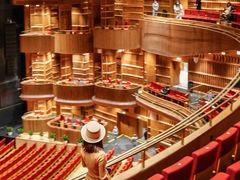 -交通银行前滩31演艺中心