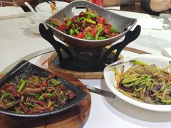 -东北人家铁锅炖(鞍山路店)