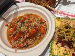 -肥肥虾庄·金牌油焖大虾(汉口城市广场店)