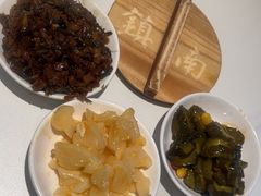 -镇南锅盖面馆(解放路店)