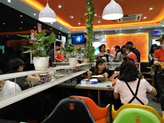 大堂-张亮麻辣烫(上海天津路店)
