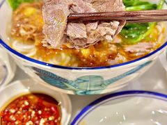 -窄巷口生烫牛肉米线(客村店)