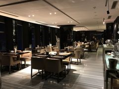-唐拉雅秀酒店-西锦汇空中BBQ·思创餐厅