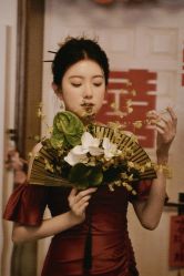 -艾米丽婚纱礼服