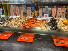 -四海一家自助餐(益田假日广场店)