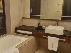-佛山顺德金茂华美达广场大酒店