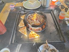 -有一锅·野生菌黑山羊腊排骨火锅(古城北门店)